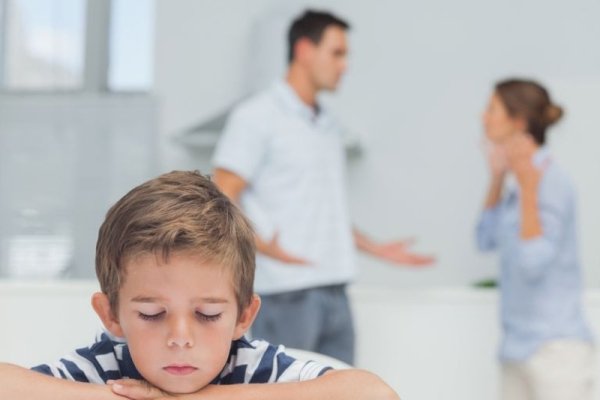تأثير علاقة الوالدين على الأبناء